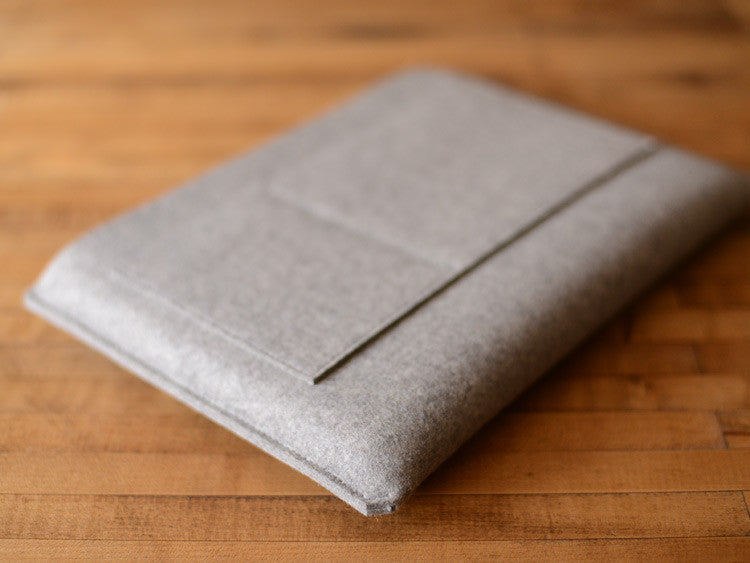 MacBook Pro/Air Carryall Bag Liner - Grey Felt by byrd & belle