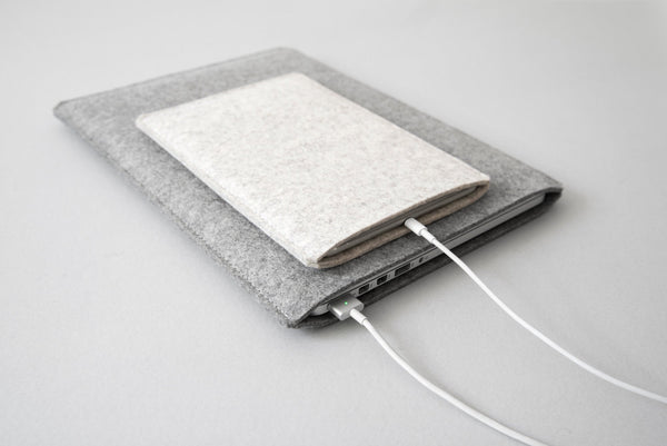 Felt Sleeve for Kindle in Grey